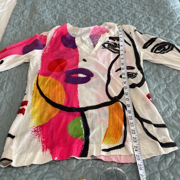 Etoile du monde Paris sweater size large - Picture 7 of 8